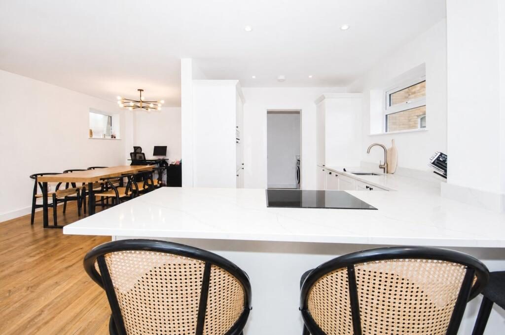 Thumbnail 14