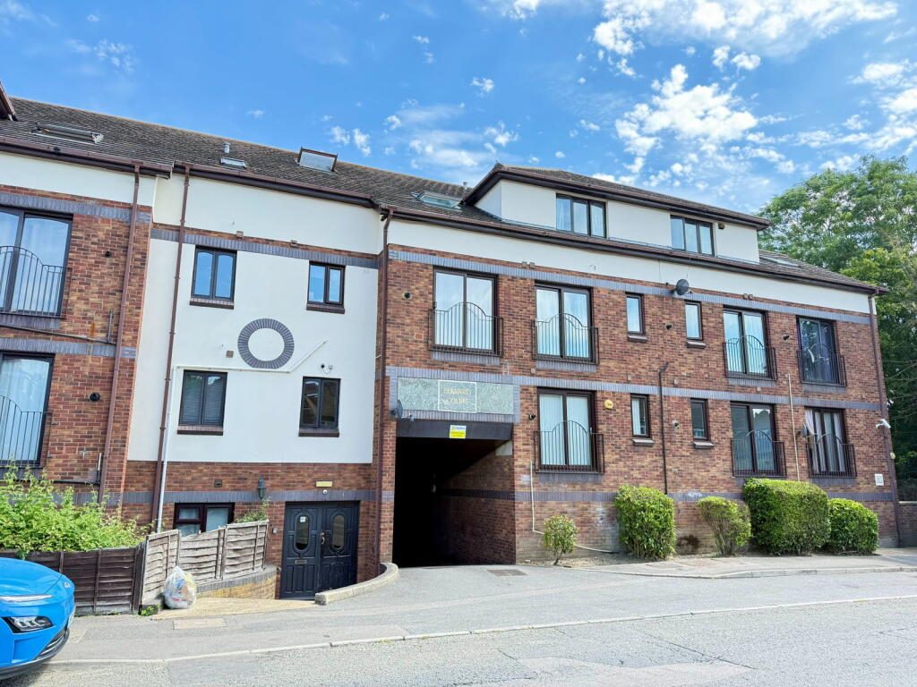 Property main image