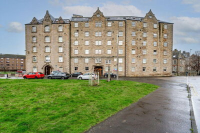 Property on John'S Place, EH6 7EN