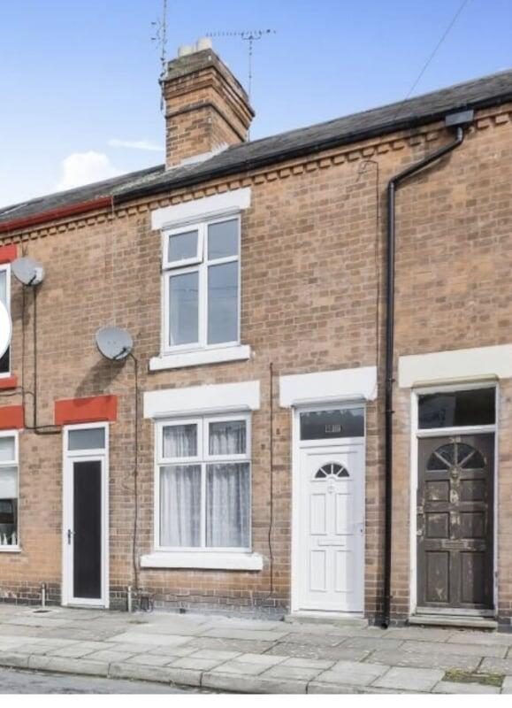 Property main image