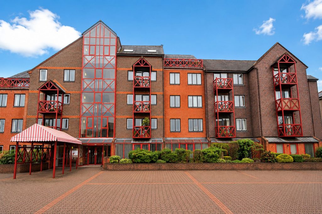 Property main image