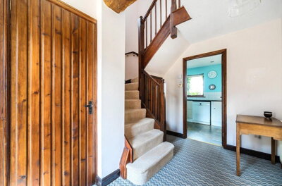 Property on Drakes Farm, EX2 9RL