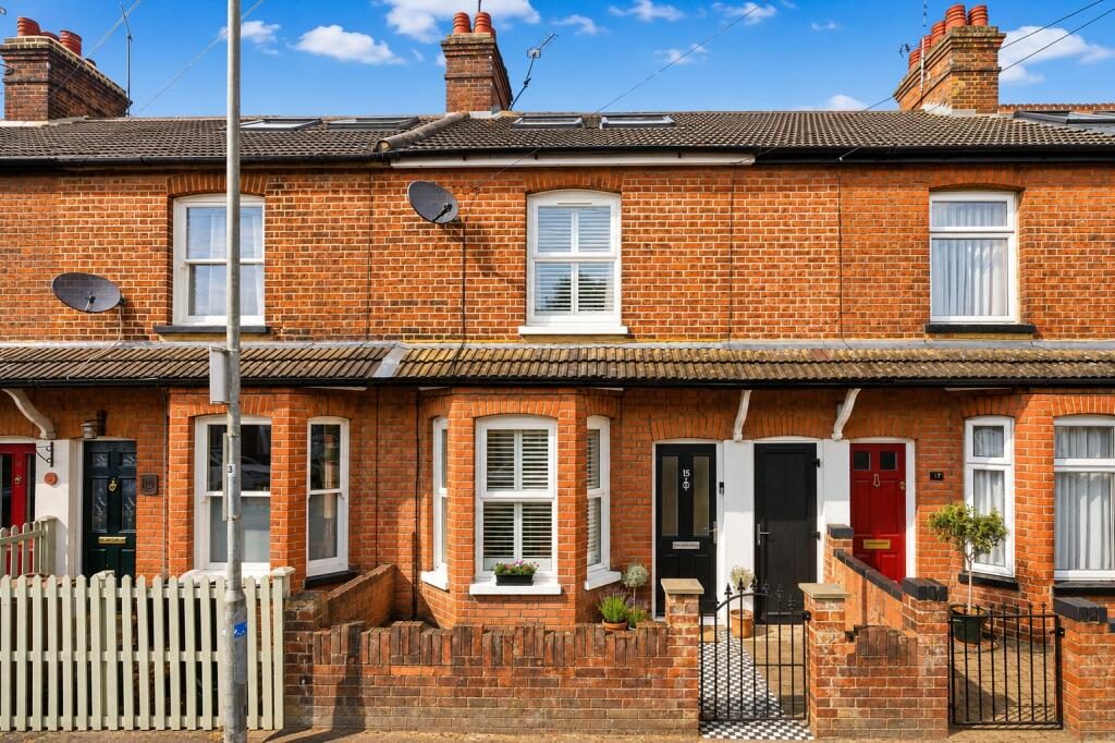 Property main image