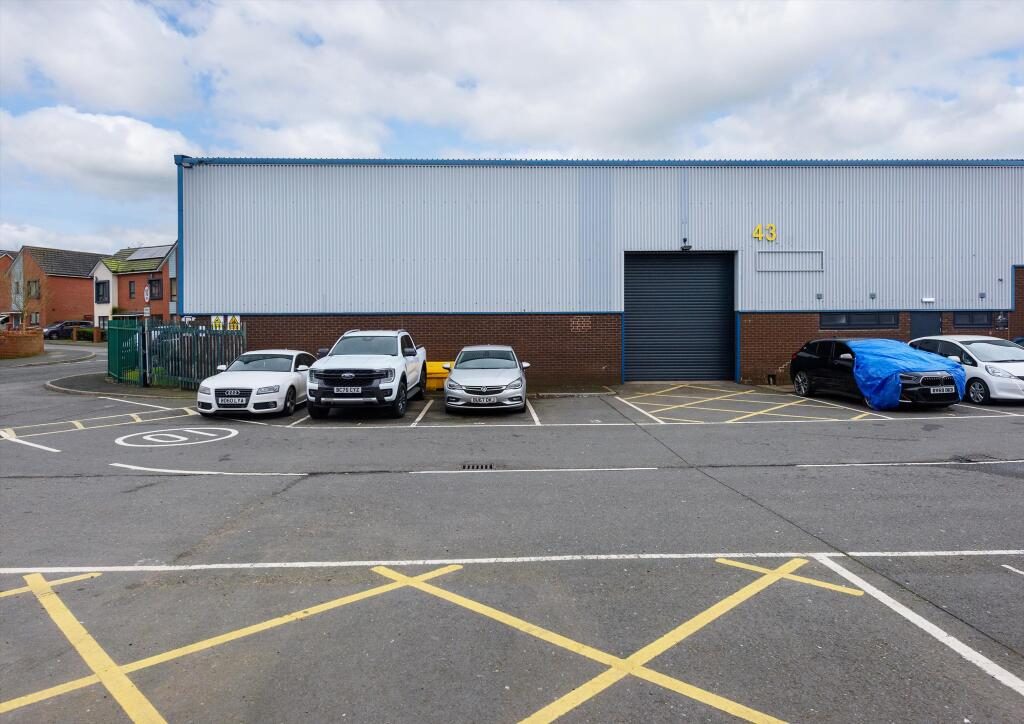 Distribution Warehouse