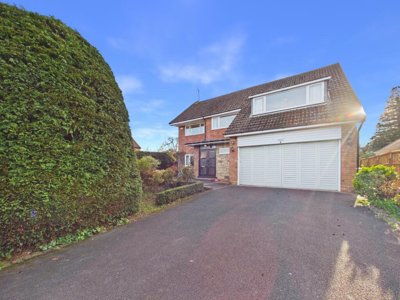 Property on Hernes Nest, DY12 2ET