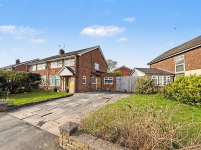 Property on Standmoor Road, M45 7PN