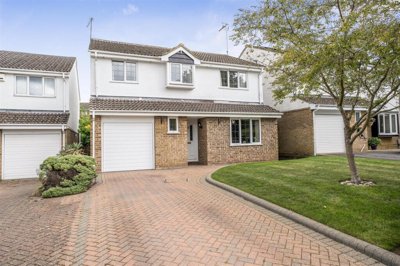 Property on Keats Way, GU46 6YN