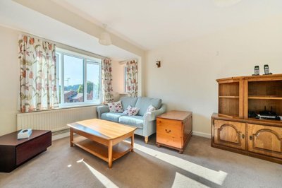 Property on Kennet Court, RG41 3DB