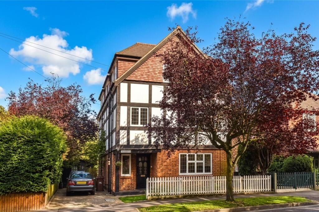 Property main image