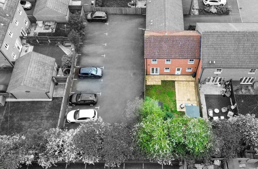 Terraced House