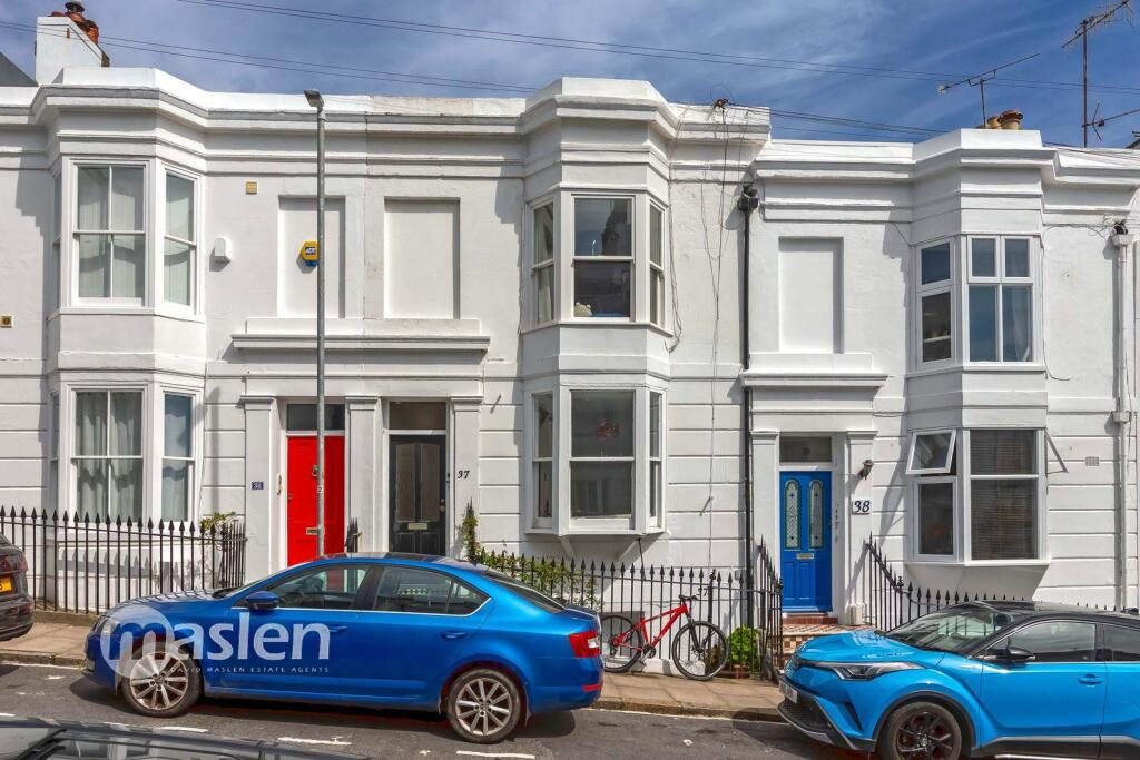 Property main image