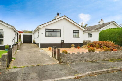 Property on Cae Sarn, LL54 7TW