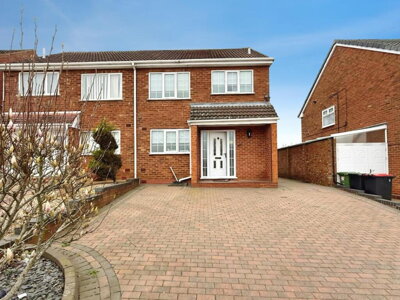 Property on Mill Crescent, B78 2NN