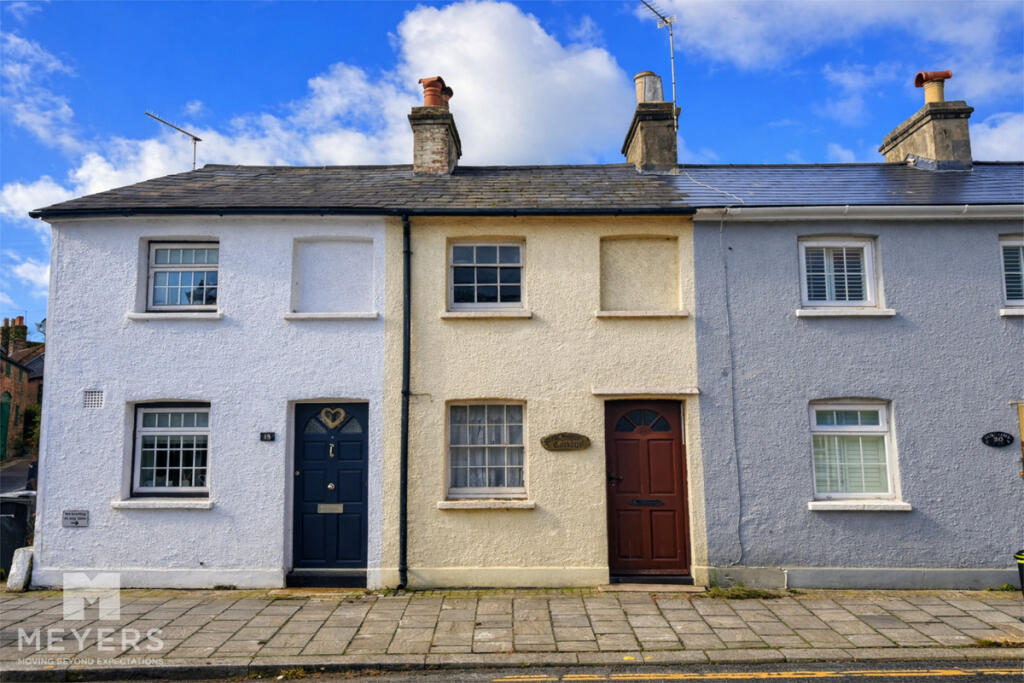 Terraced House