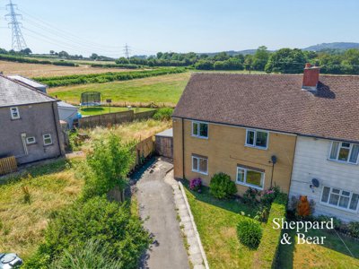 Property on CF3 6YZ