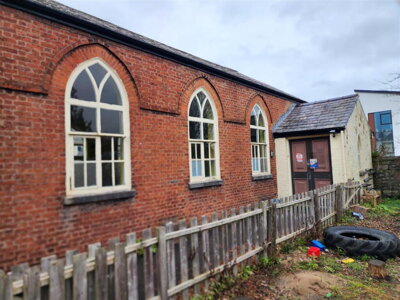 Property on LL16 3UN