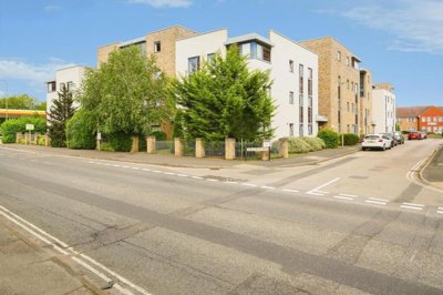 Property on London Road, OX26 6HB