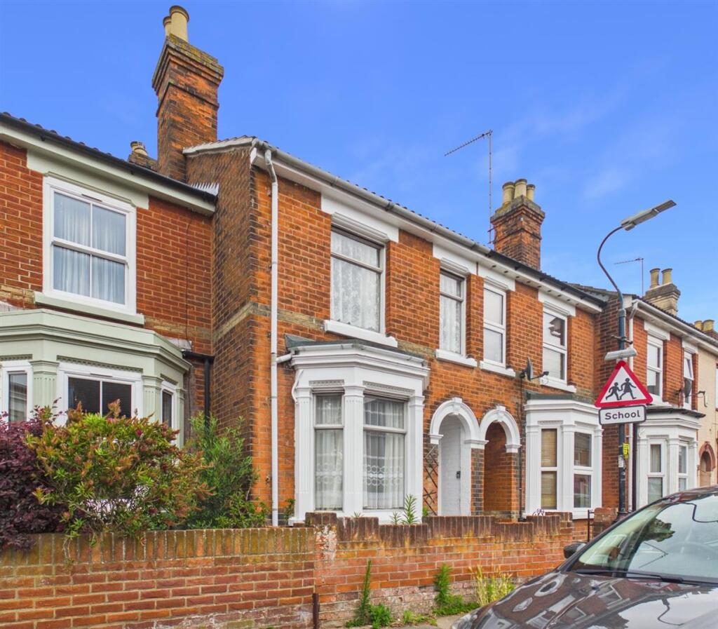 Property main image