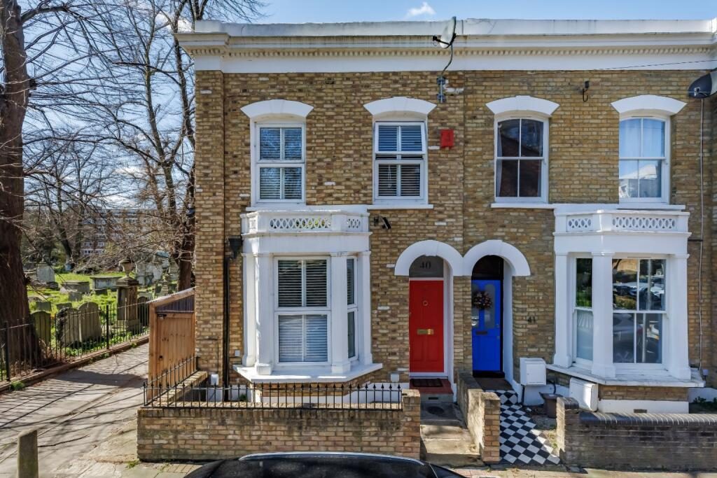 Terraced House
