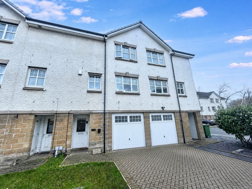 Terraced House