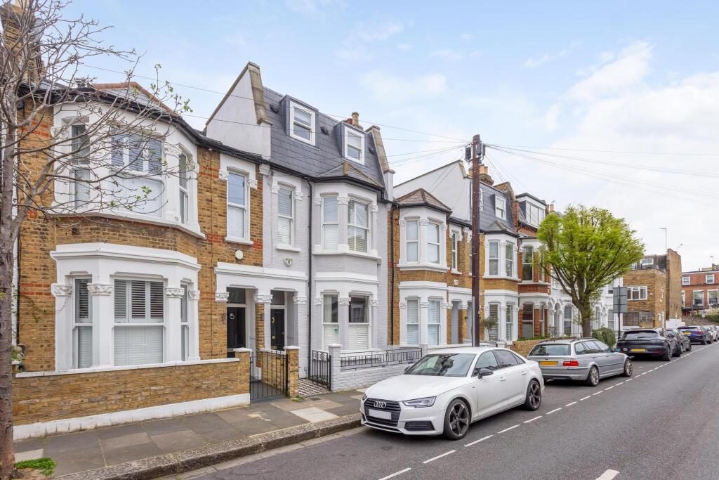 Terraced House