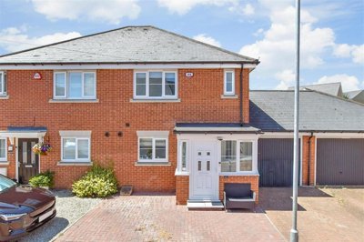 Property on School Avenue, SS15 6GH