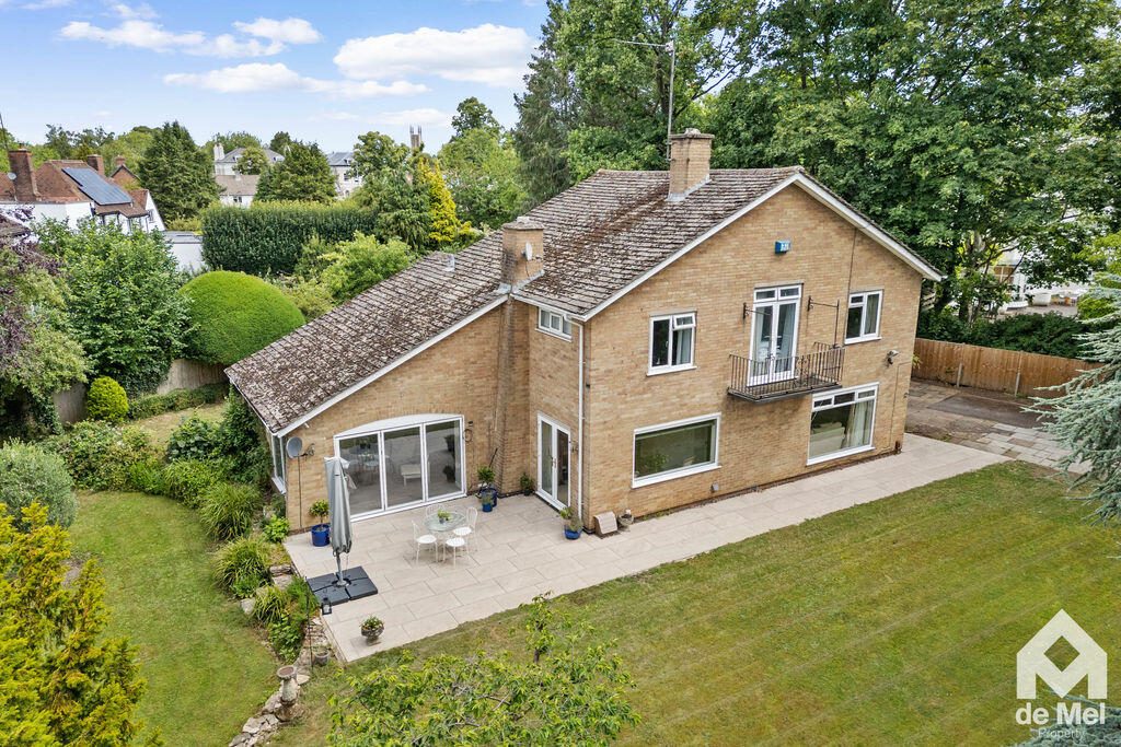 Property main image