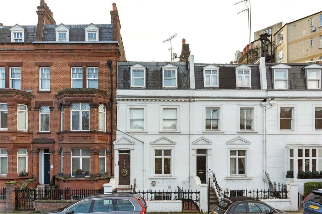 Terraced House