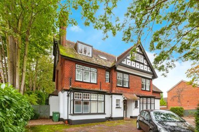 Property on Ray Park Avenue, SL6 8DP