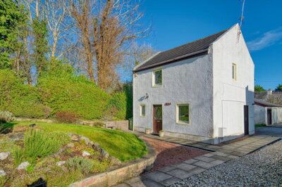 Property on Stuart Road, G76 9BS