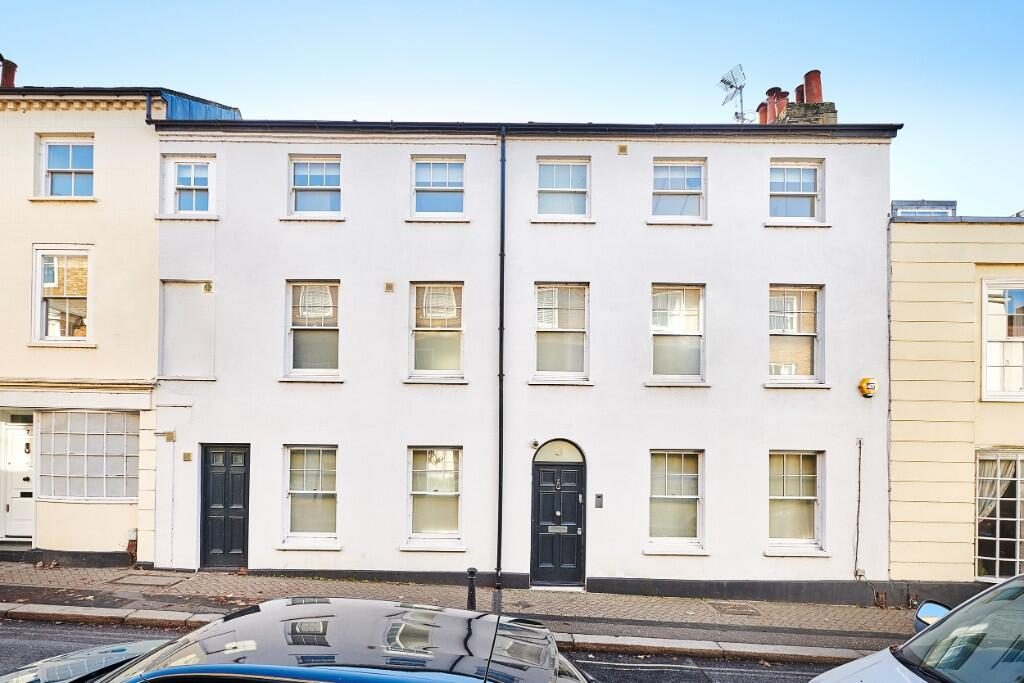 Terraced House