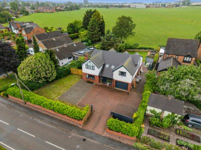 Property on Main Road, CV9 3QU