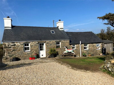 Property on LL53 8EY