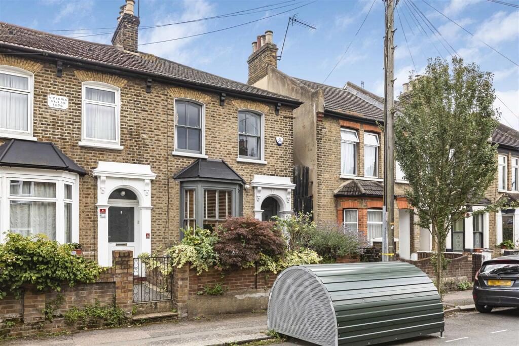 Terraced House