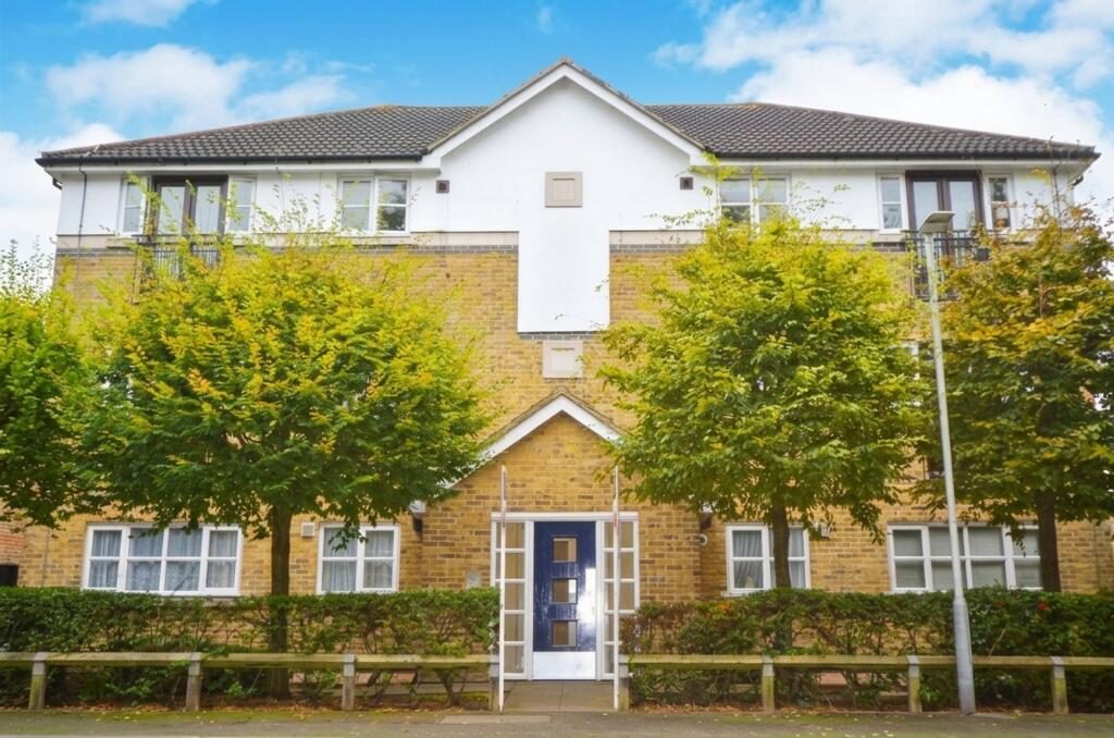 Property main image