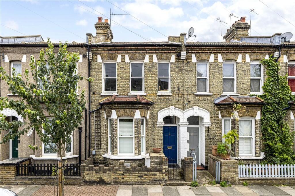 Property main image