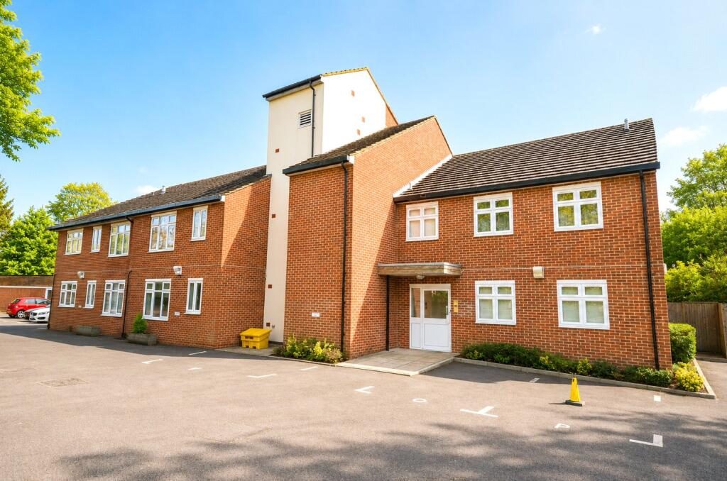 Property main image