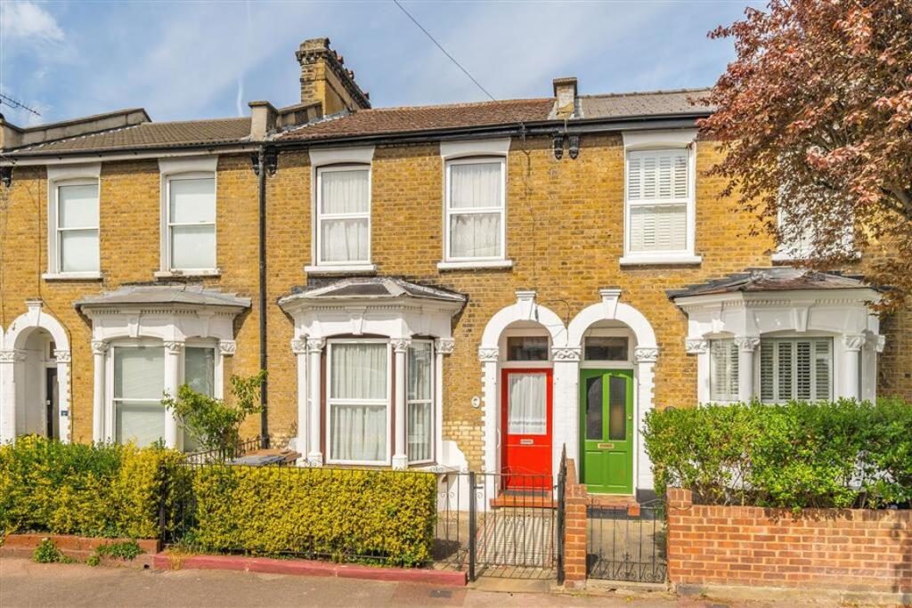 Terraced House