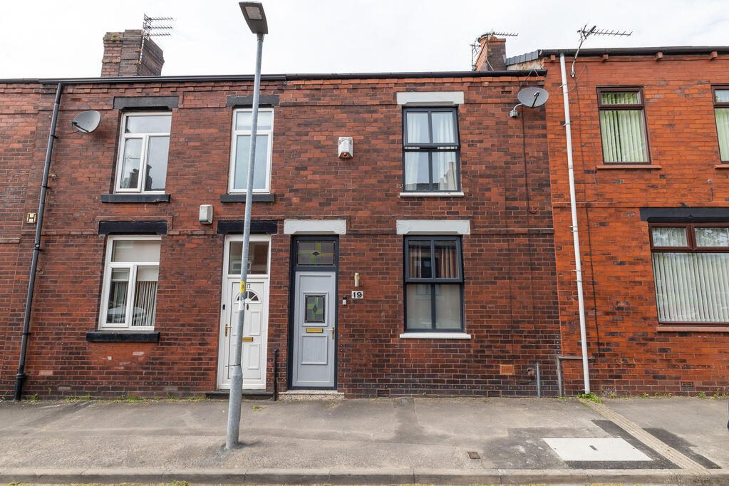 Terraced House