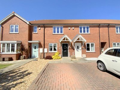 Property on Rosemallow Close, DN33 3EN