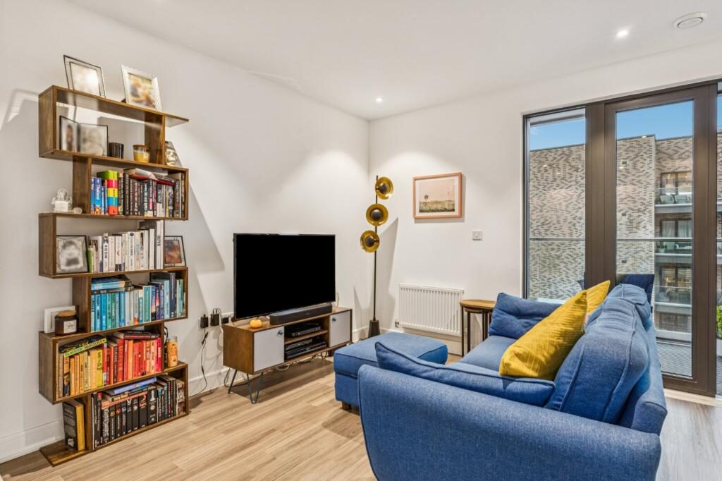Property main image