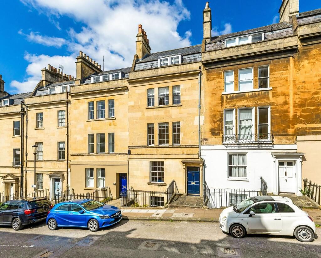 Terraced House