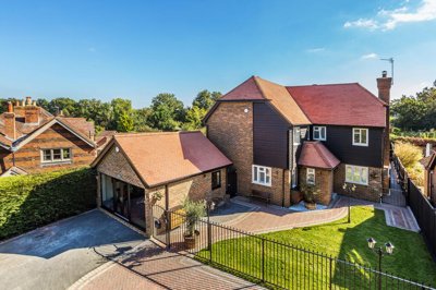 Property on Marsh Green Road, TN8 5QE