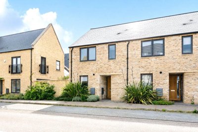 Property on OX2 8FF