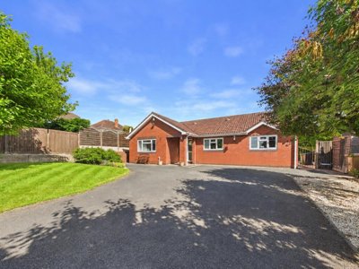 Property on Bromwich Road, WR2 4AP