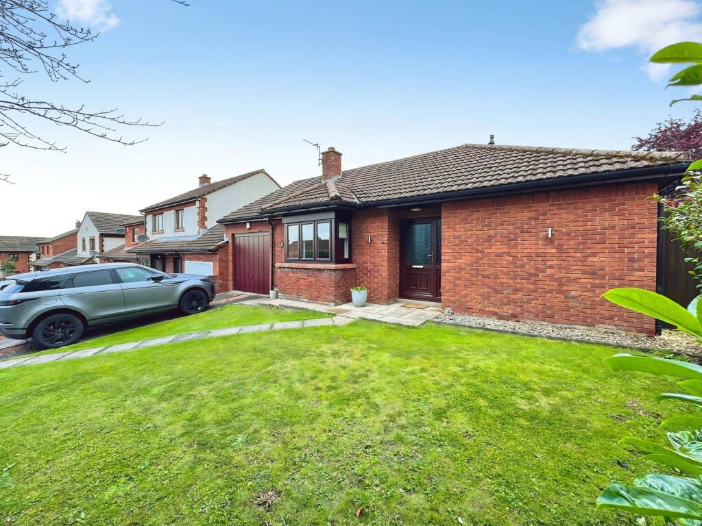 Property main image