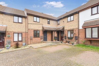 Property on Royal Oak Close, SG18 0BQ