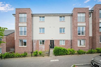 Property on EH16 4XD