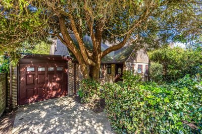 Property on Downsway, BN43 5GH