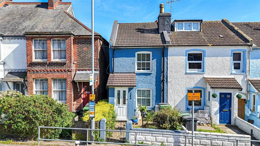 Terraced House